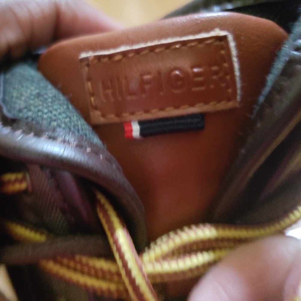 Tommy Hilfiger Boots - Picture 5 of 6